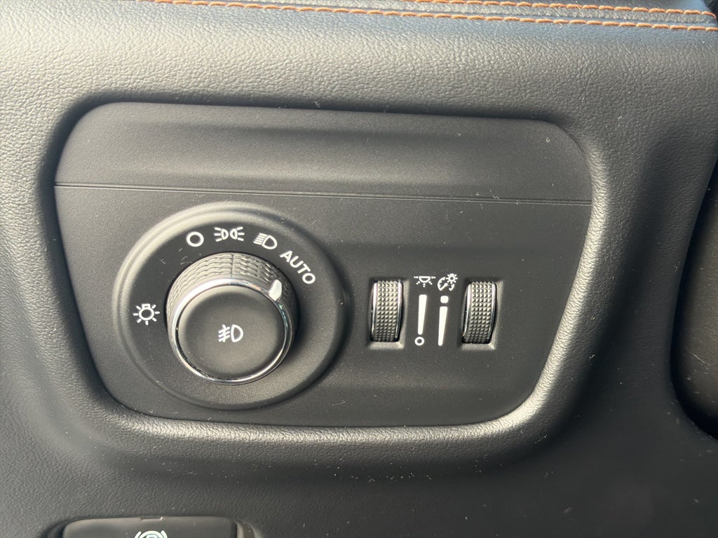 2022 Jeep Grand Cherokee L Summit Reserve