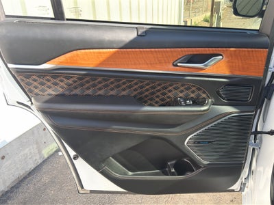 2022 Jeep Grand Cherokee L Summit Reserve