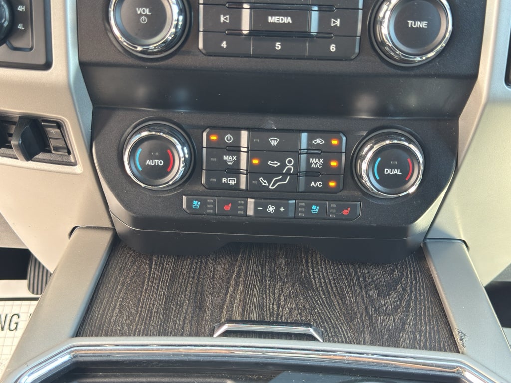 2020 Ford F-250 LARIAT