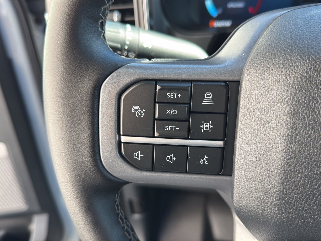 2025 Ford F-350 LARIAT