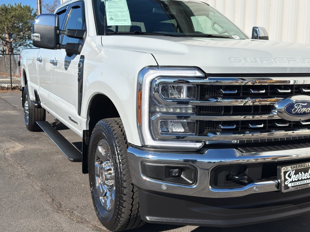 2025 Ford F-350 LARIAT