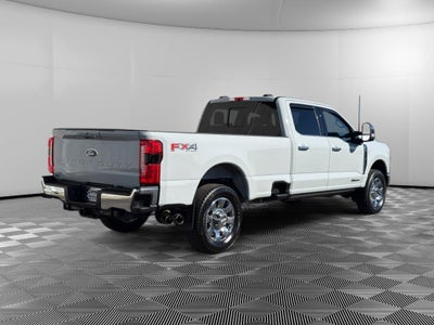 2025 Ford F-350 LARIAT