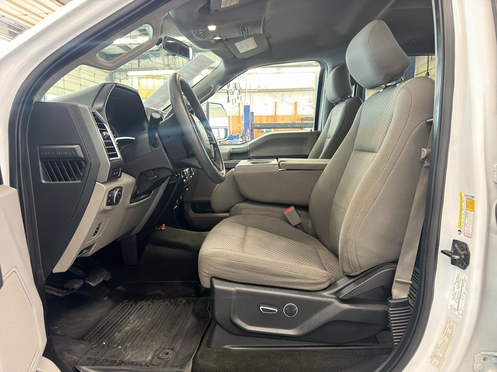 2017 Ford F-350 XLT