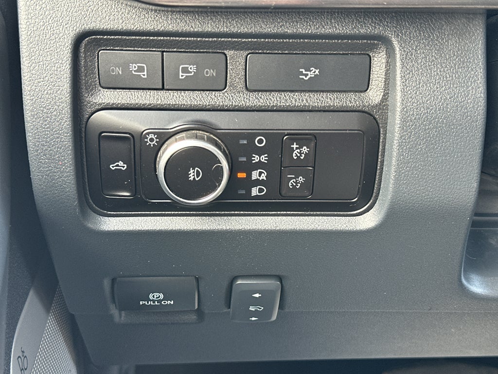 2023 Ford F-350 LARIAT