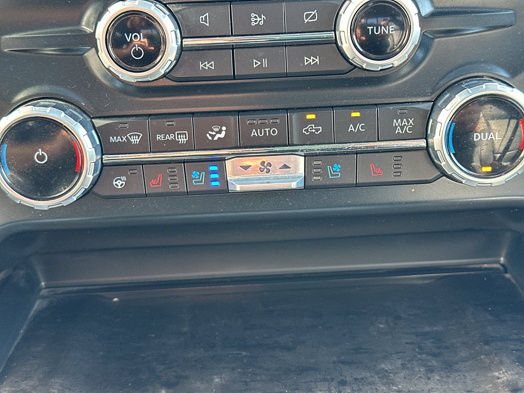 2023 Ford F-350 LARIAT