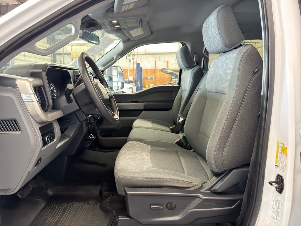 2023 Ford F-350 XLT
