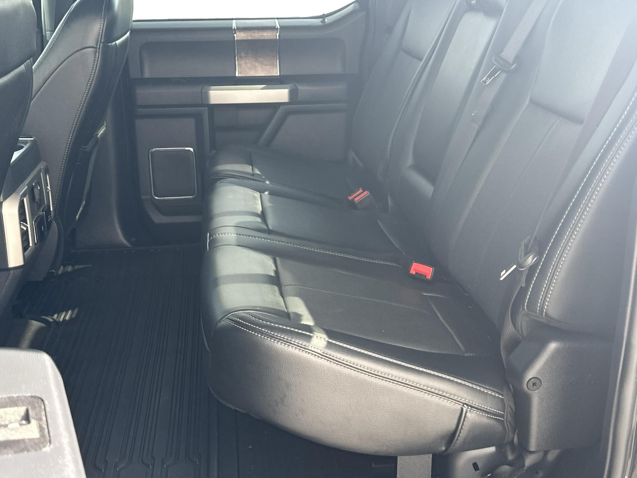 2022 Ford F-350 LARIAT