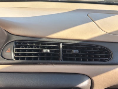 2005 Chevrolet Classic Base