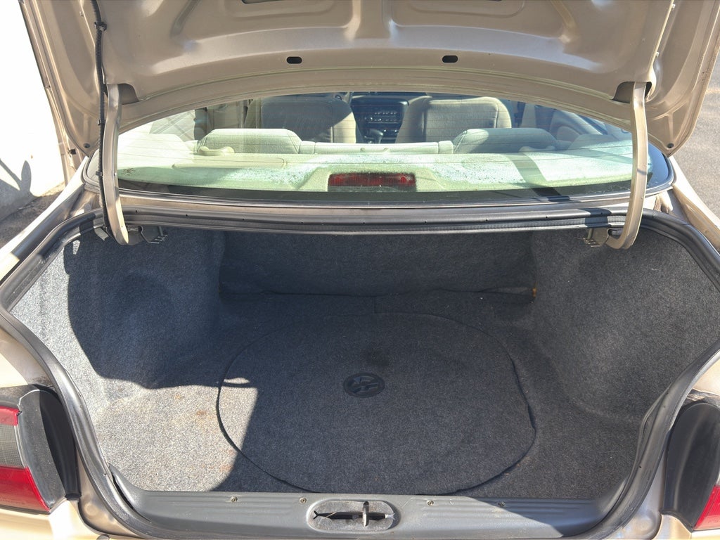 2005 Chevrolet Classic Base