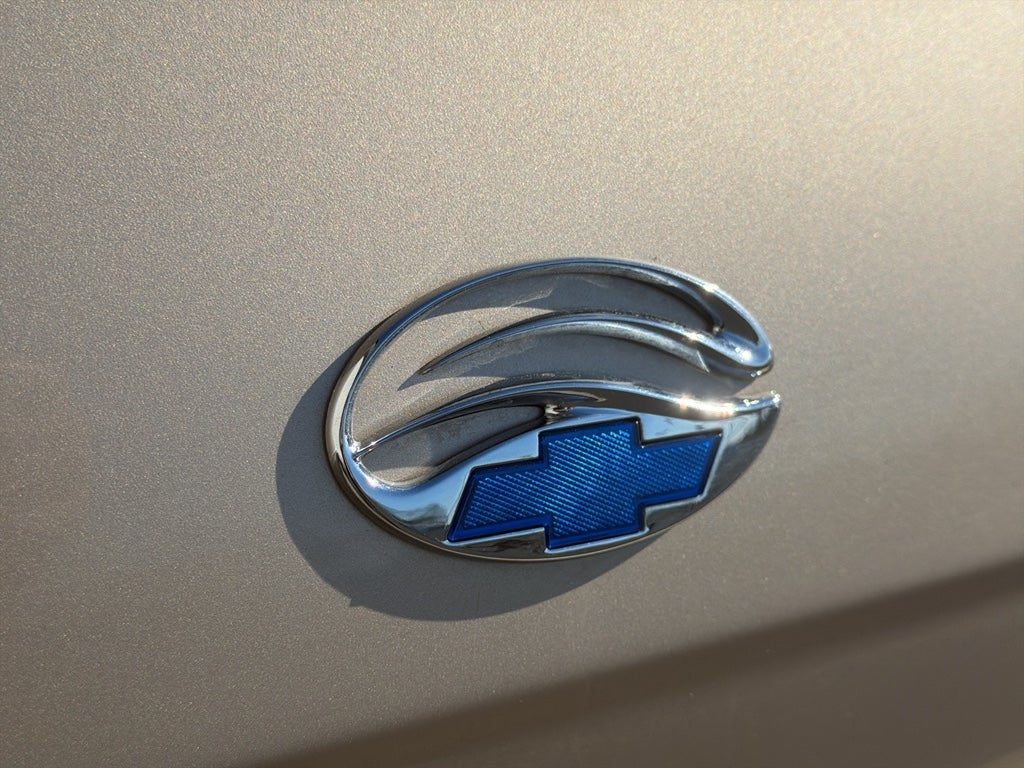 2005 Chevrolet Classic Base