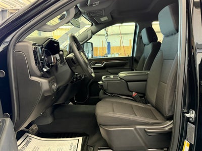 2026 Chevrolet Silverado LT