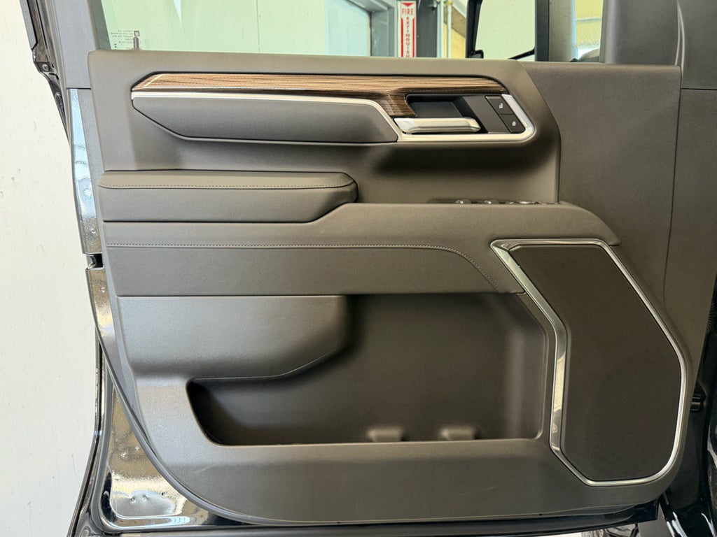 2026 Chevrolet Silverado LT