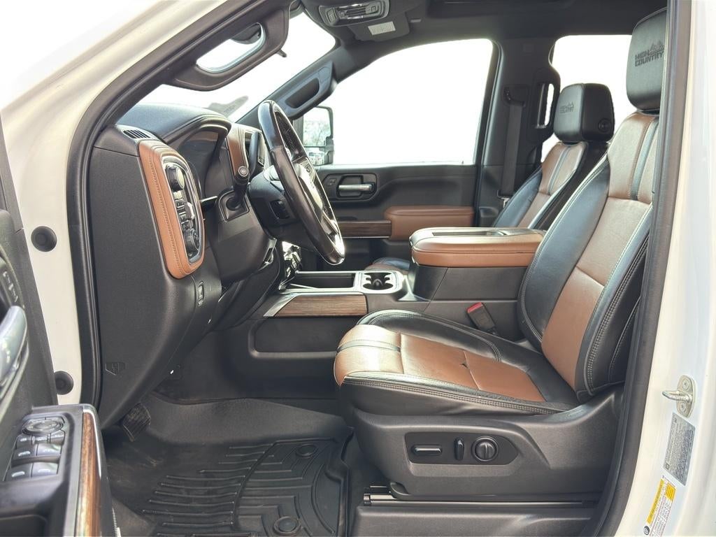 2020 Chevrolet Silverado High Country