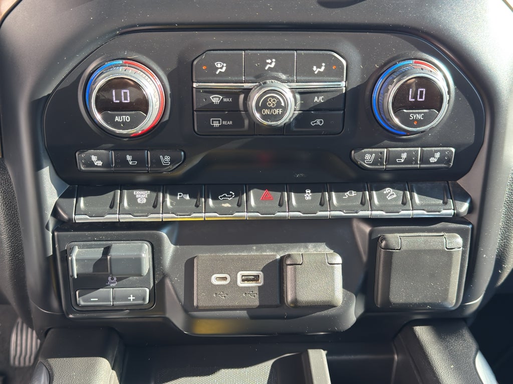 2021 Chevrolet Silverado High Country