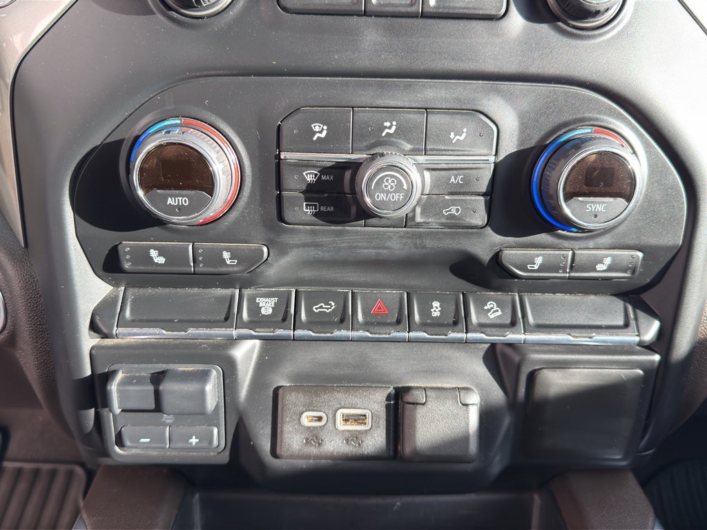 2021 Chevrolet Silverado LT