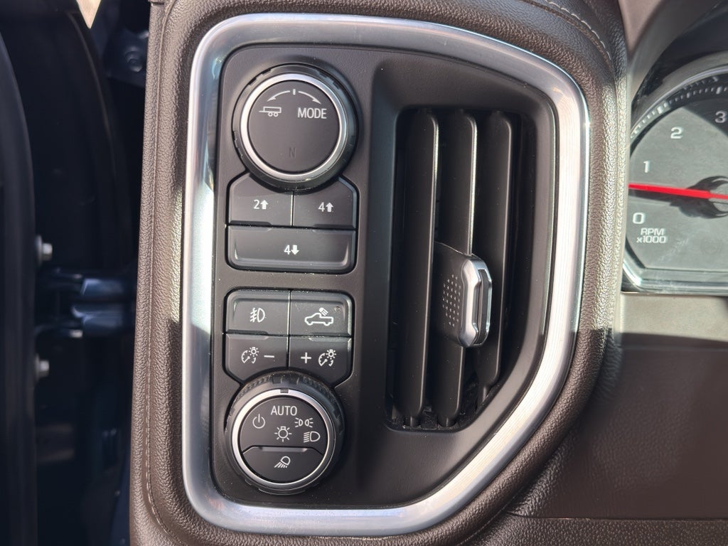 2021 Chevrolet Silverado LT