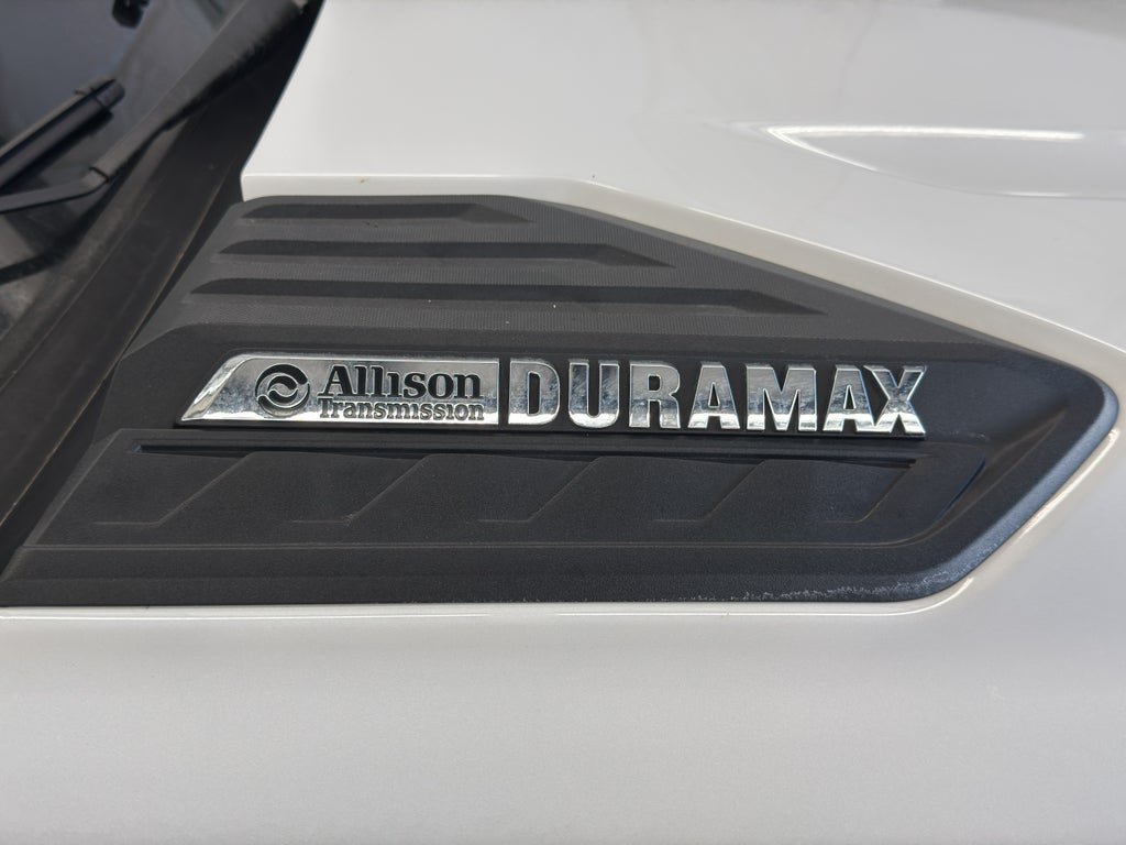 2023 Chevrolet Silverado High Country