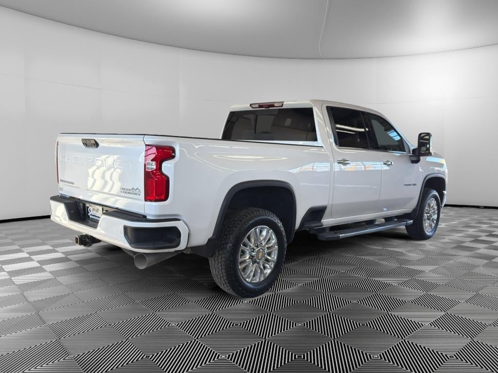 2023 Chevrolet Silverado High Country