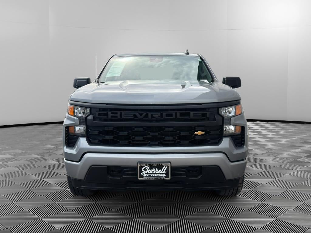 2023 Chevrolet Silverado Custom