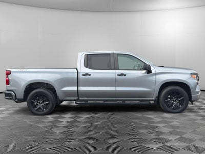 2023 Chevrolet Silverado Custom