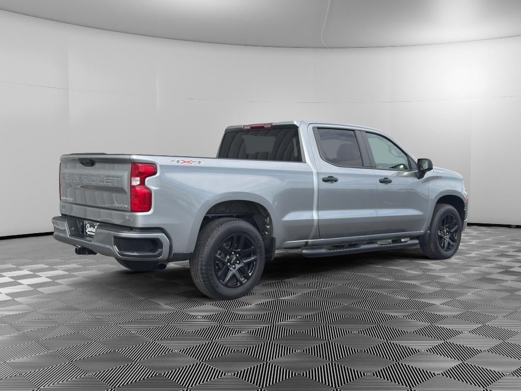 2023 Chevrolet Silverado Custom