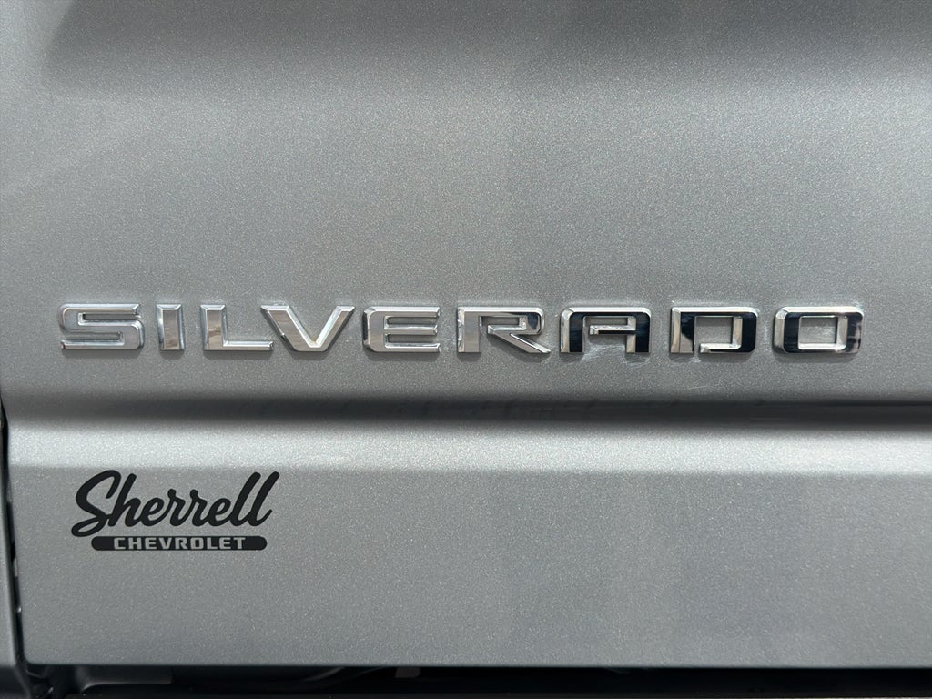 2023 Chevrolet Silverado Custom