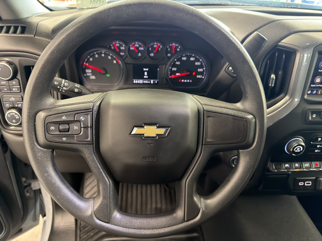 2025 Chevrolet Silverado Custom