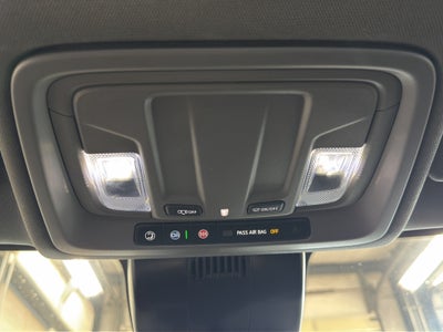 2025 Chevrolet Silverado Custom