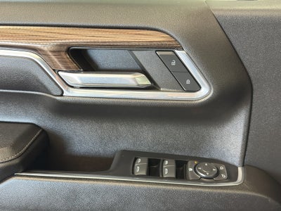 2023 Chevrolet Silverado RST