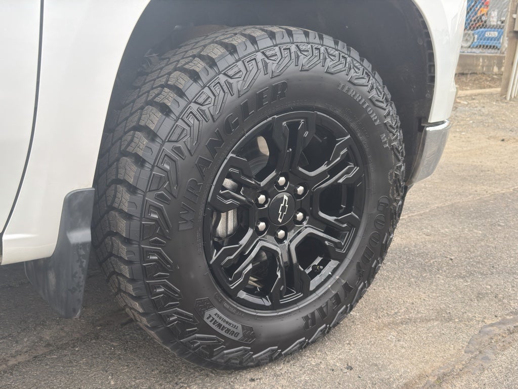 2024 Chevrolet Silverado LTZ