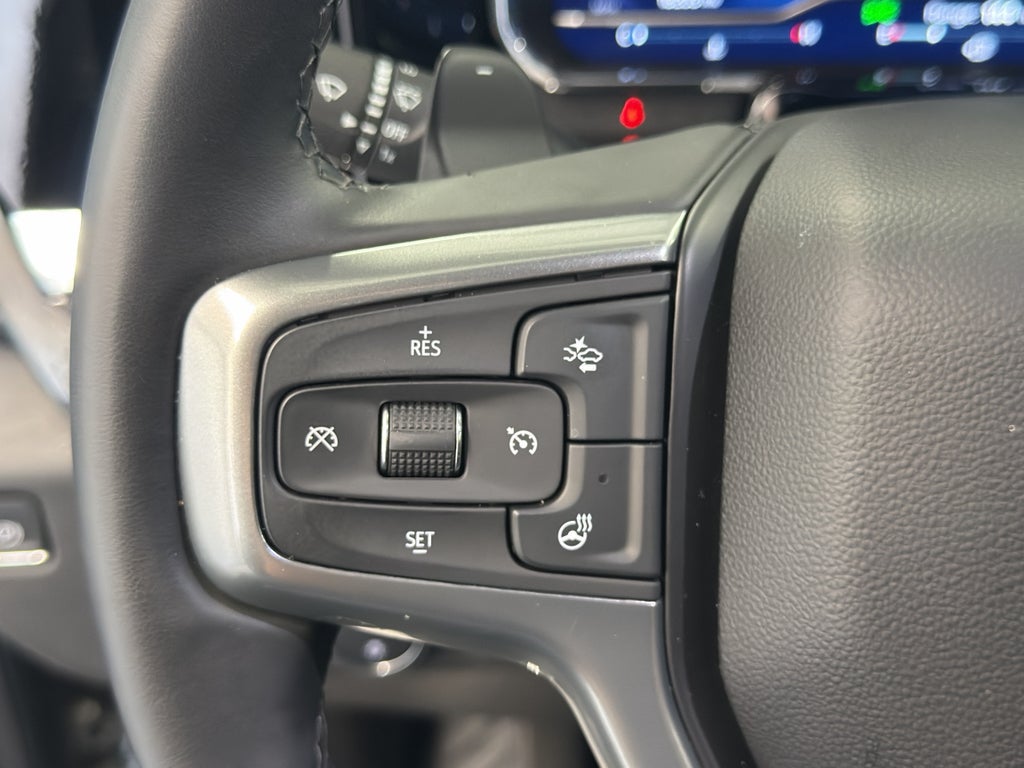 2025 Chevrolet Silverado LT