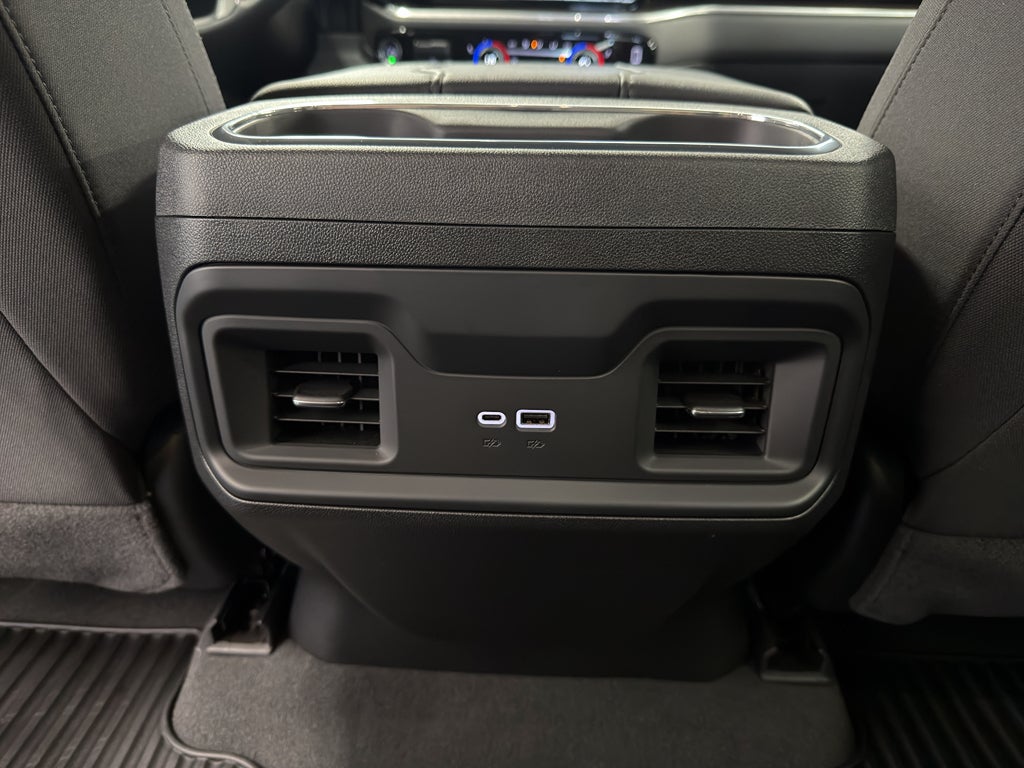 2025 Chevrolet Silverado LT