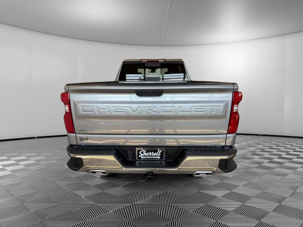 2025 Chevrolet Silverado LT