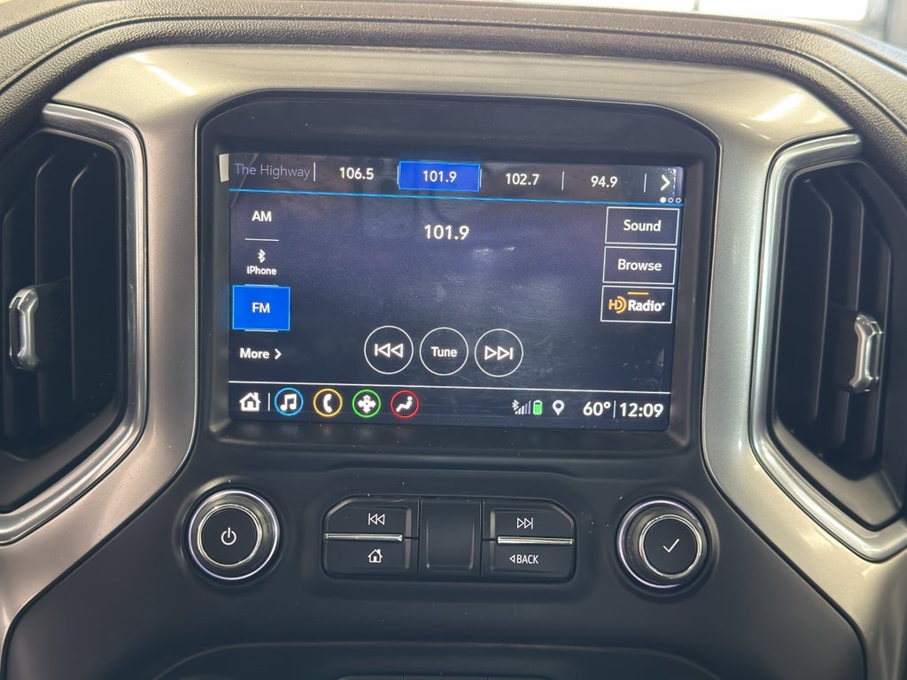 2019 Chevrolet Silverado RST