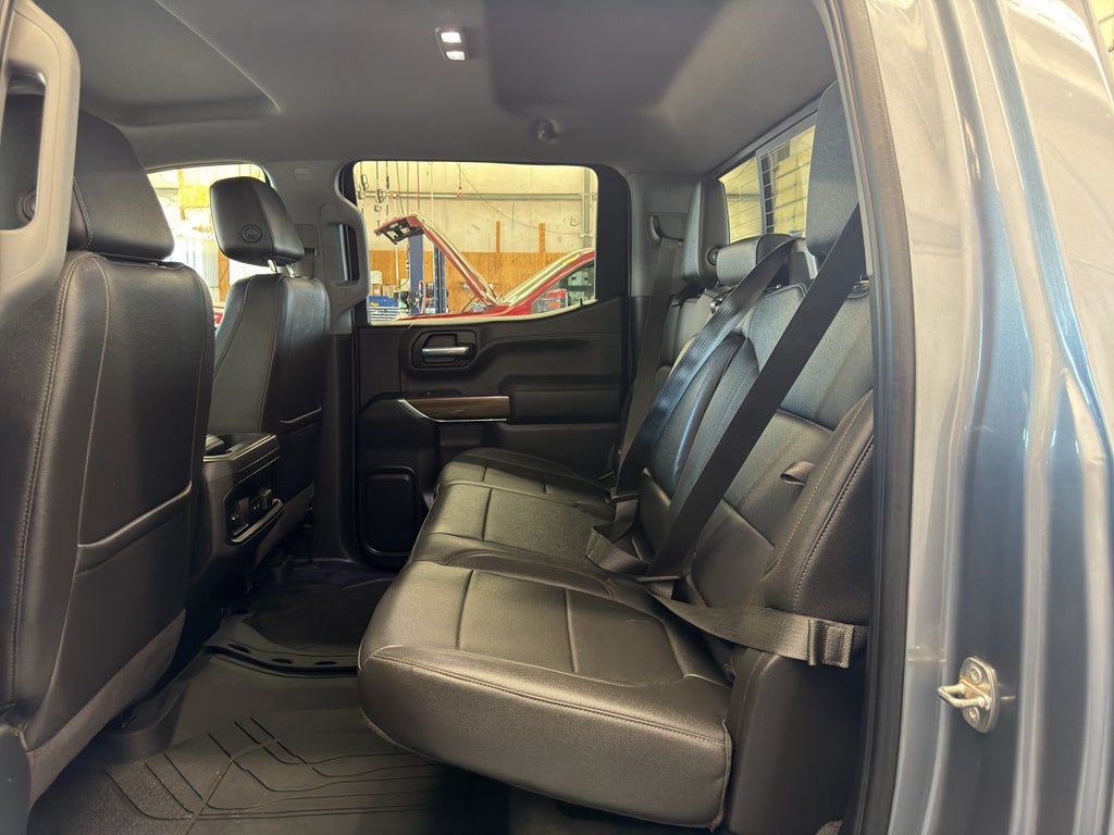 2021 Chevrolet Silverado RST
