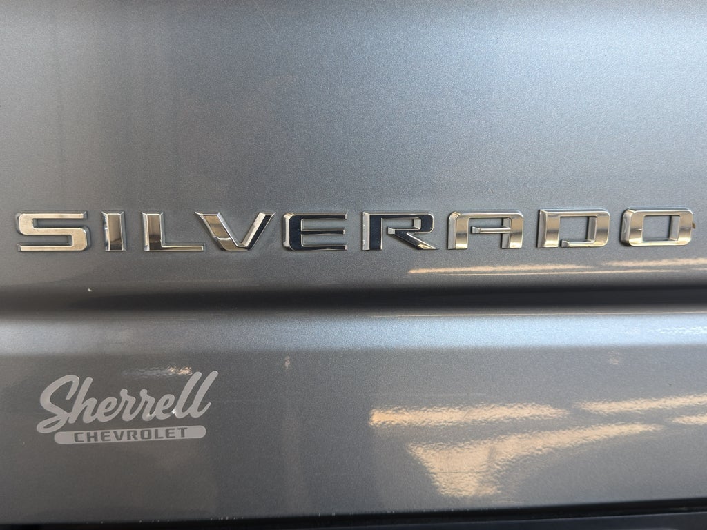 2021 Chevrolet Silverado RST