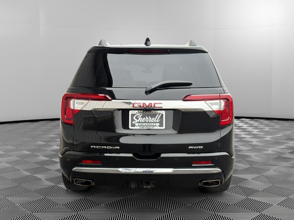 2022 GMC Acadia Denali