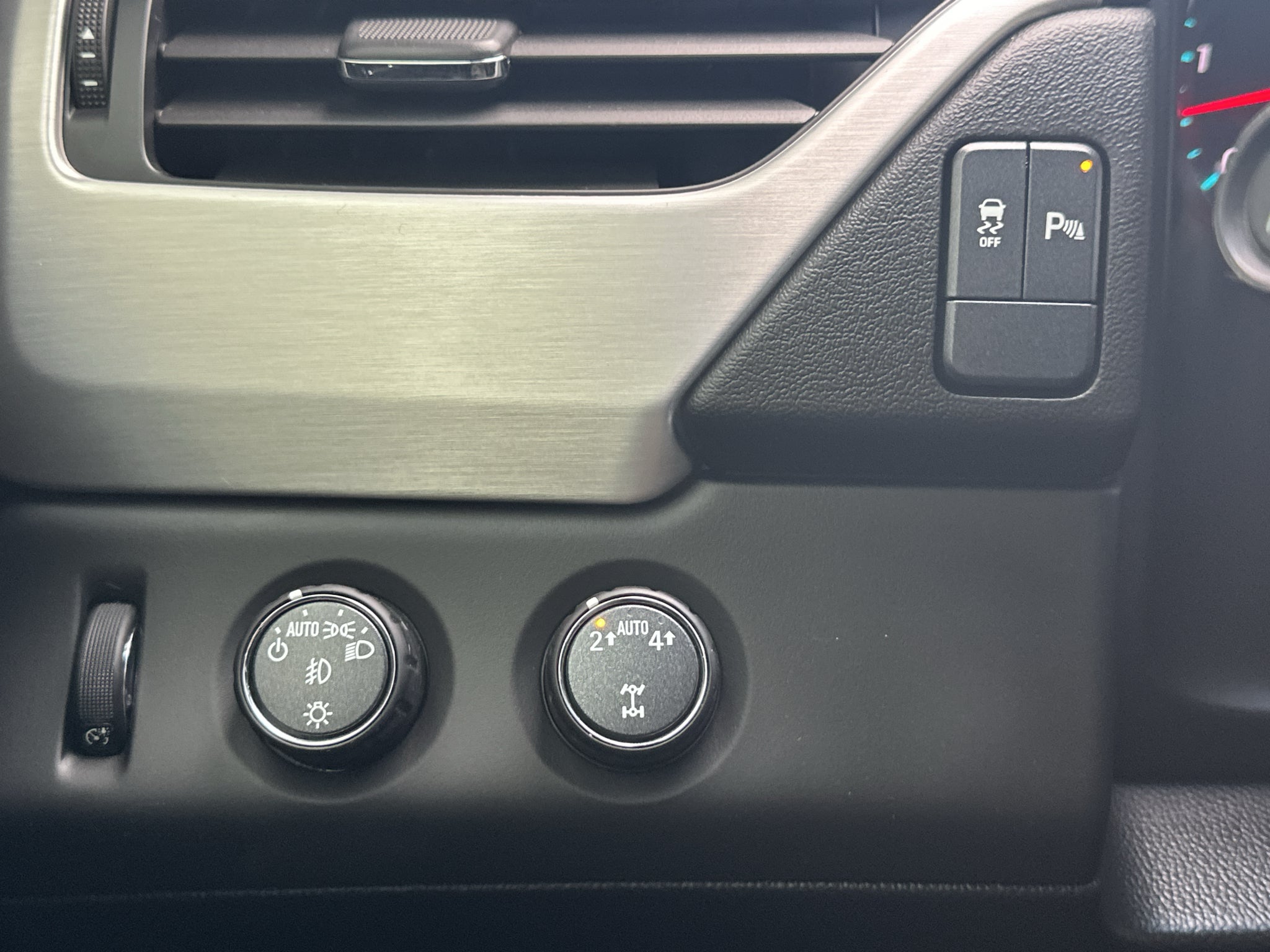 2018 GMC Yukon SLE