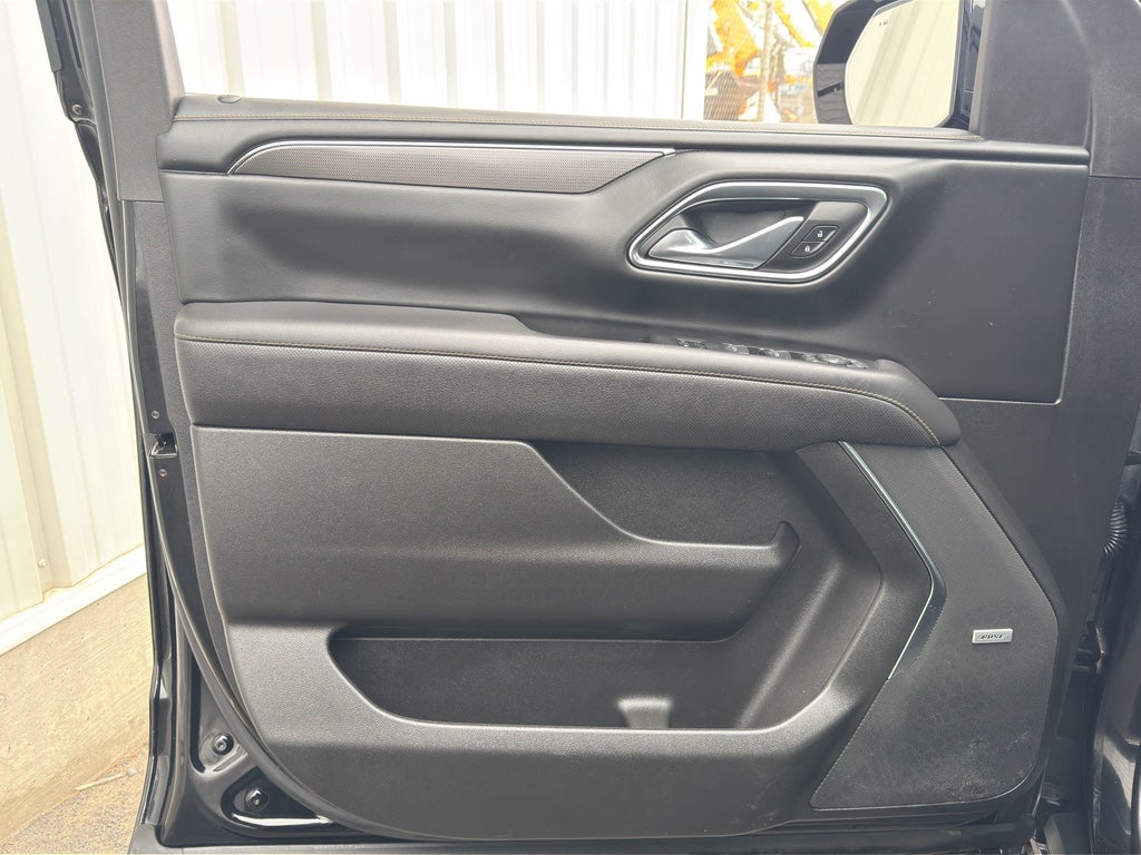 2023 GMC Yukon XL AT4