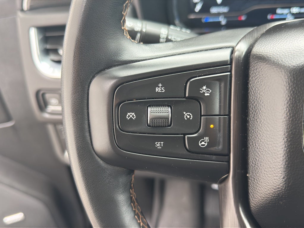 2023 GMC Yukon XL AT4