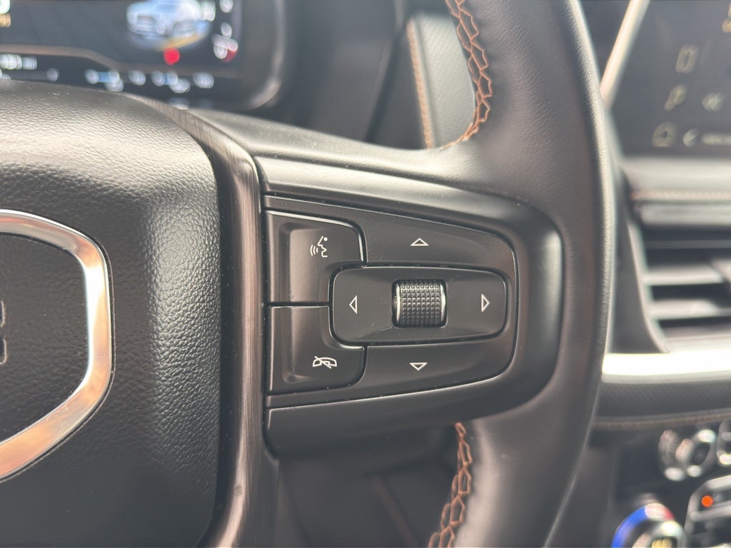 2023 GMC Yukon XL AT4