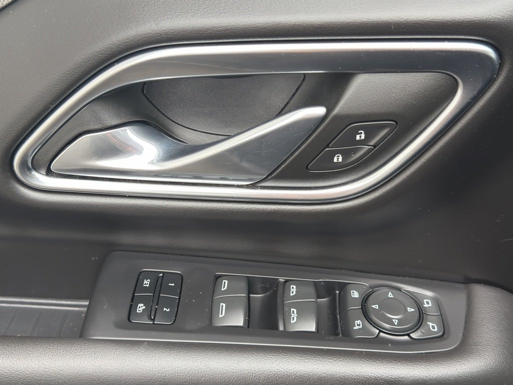 2023 GMC Yukon XL AT4