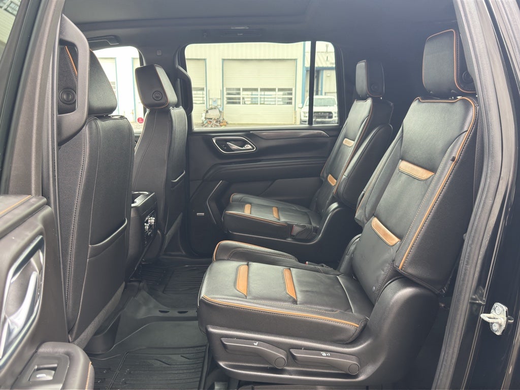 2023 GMC Yukon XL AT4