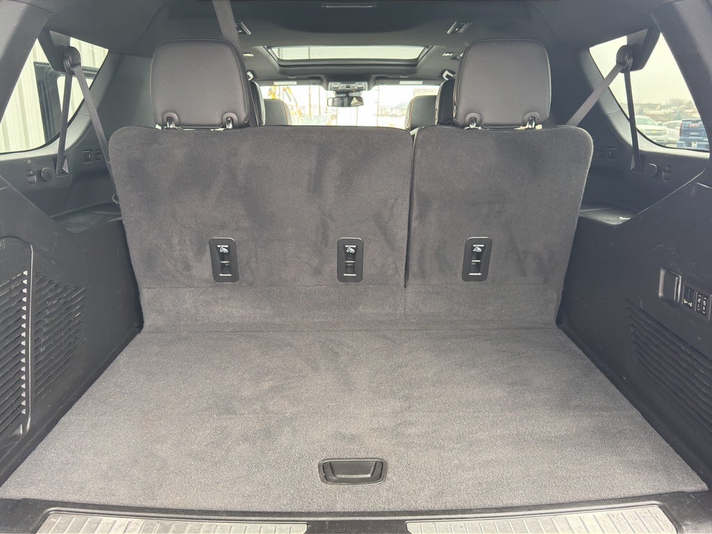 2023 GMC Yukon XL AT4