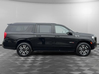 2023 GMC Yukon XL AT4