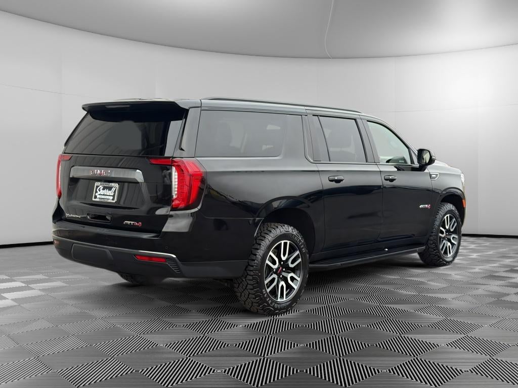 2023 GMC Yukon XL AT4