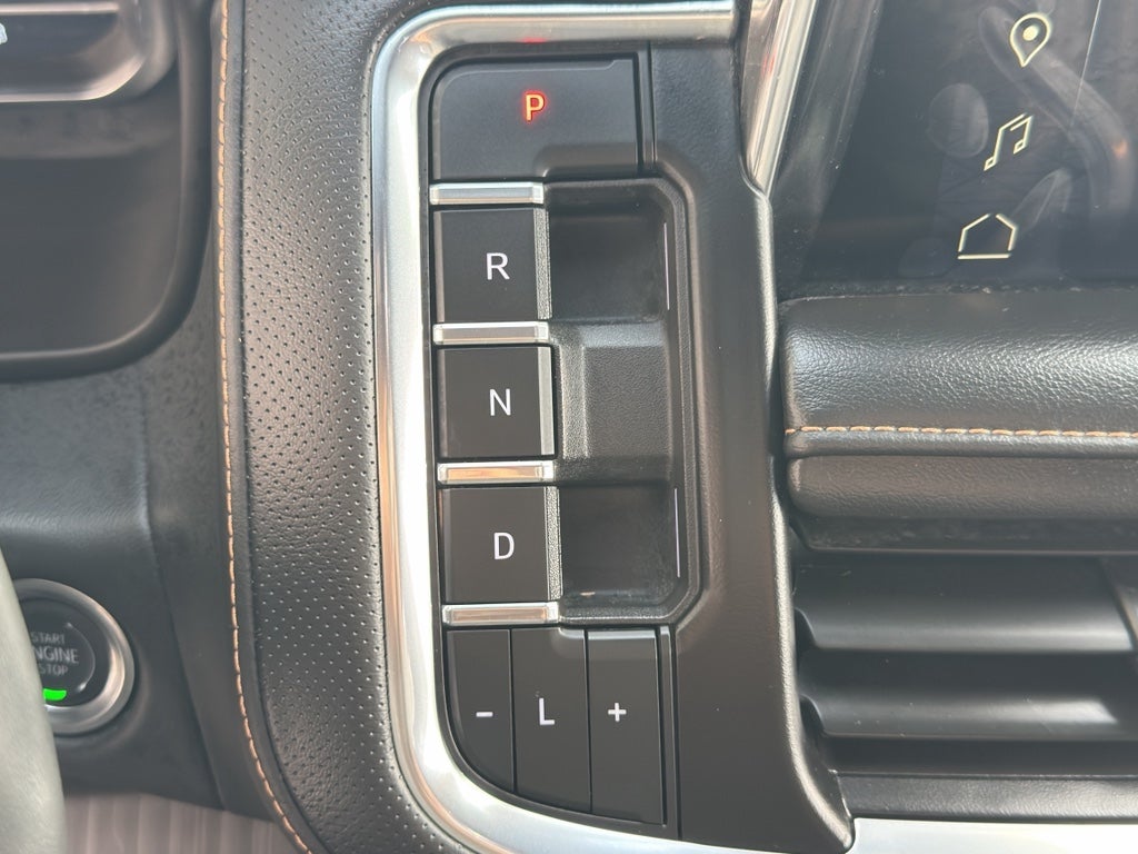 2024 GMC Yukon XL AT4