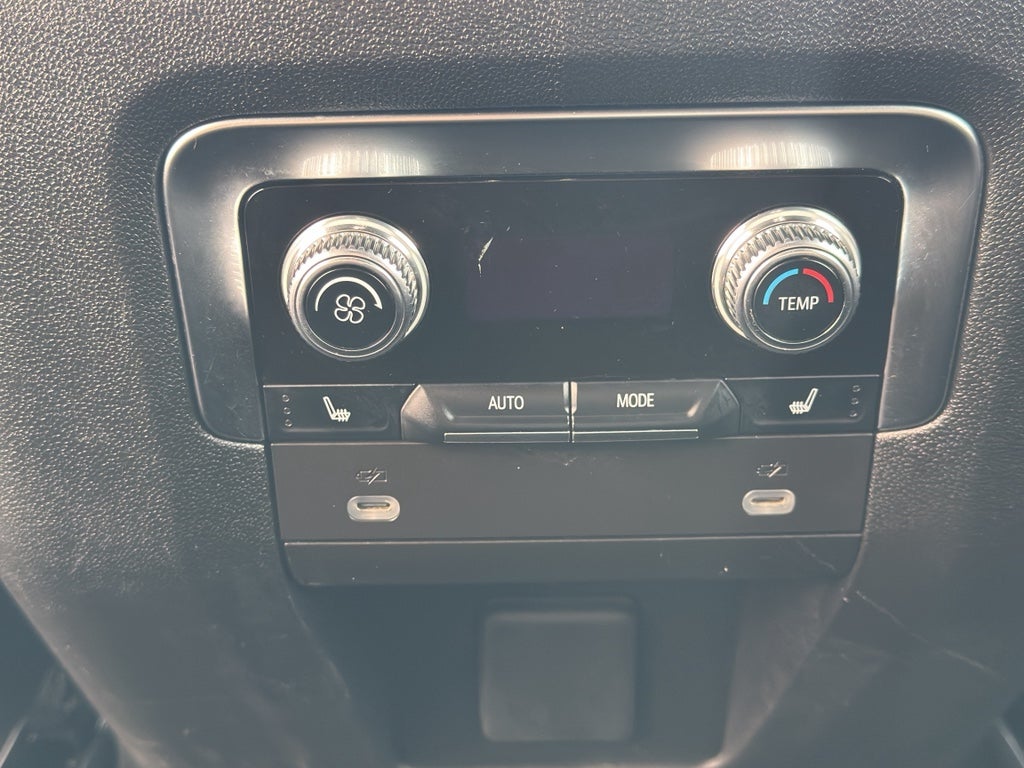 2024 GMC Yukon XL AT4