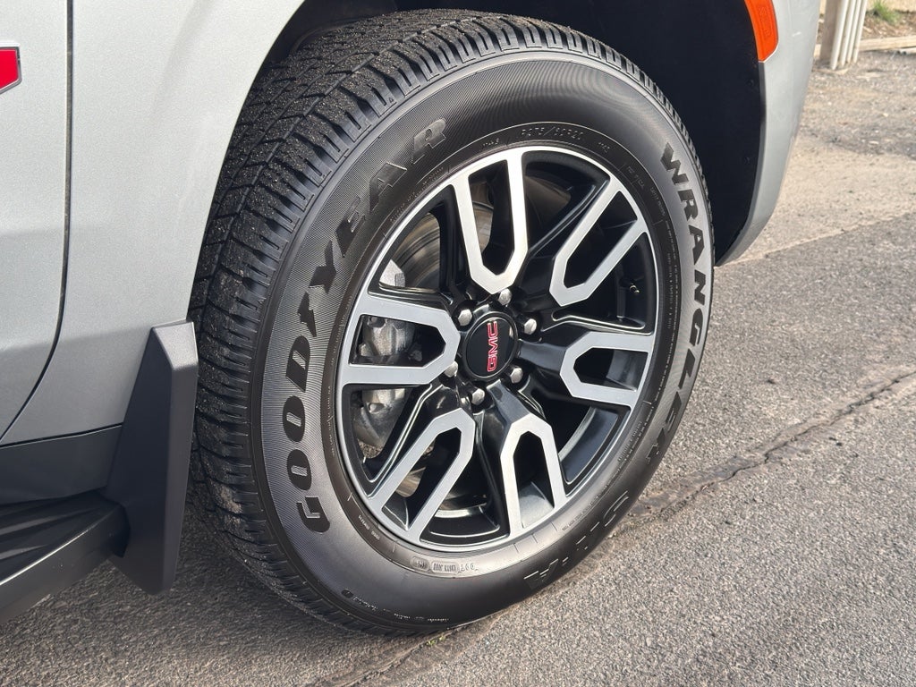 2024 GMC Yukon XL AT4