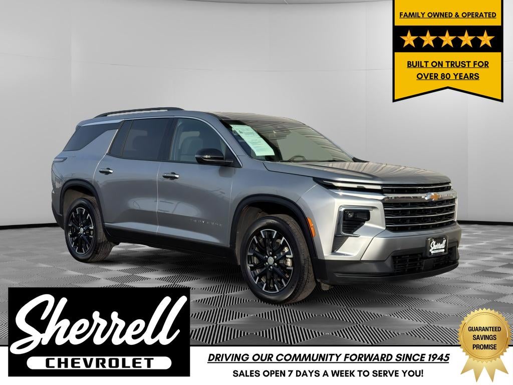2025 Chevrolet Traverse AWD LT